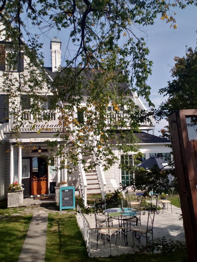 Auberge La Marmite Ла Мале Екстериор снимка