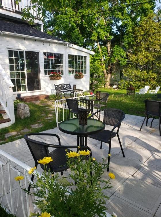 Auberge La Marmite Ла Мале Екстериор снимка