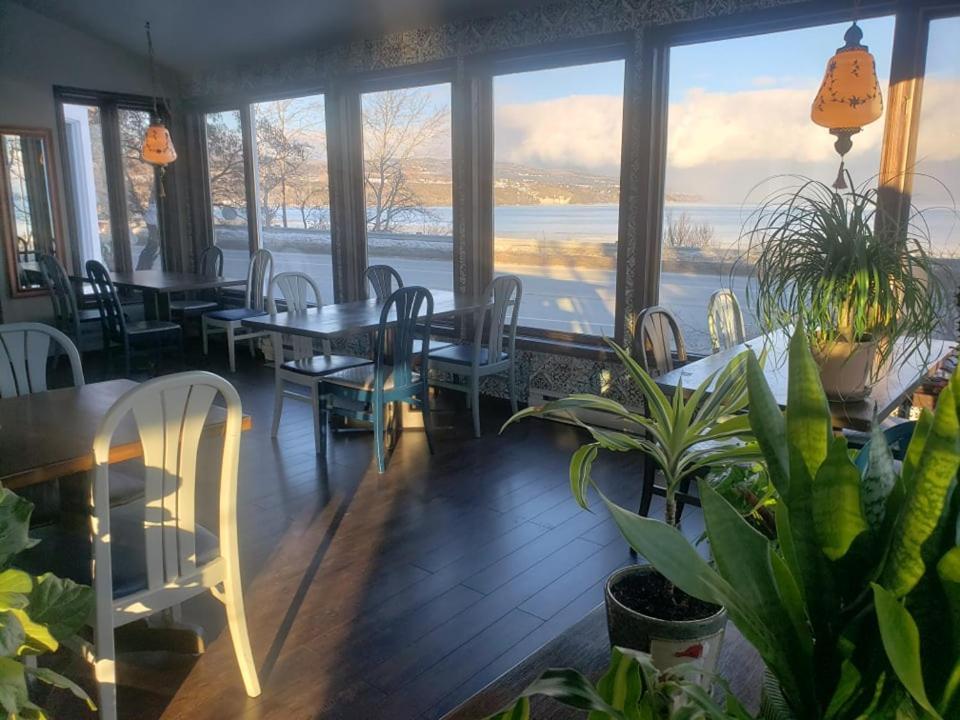 Auberge La Marmite Ла Мале Екстериор снимка