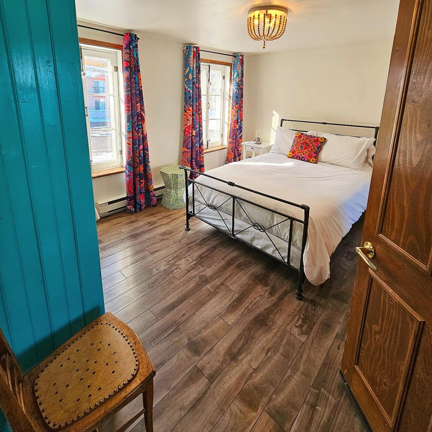 Auberge La Marmite Ла Мале Екстериор снимка