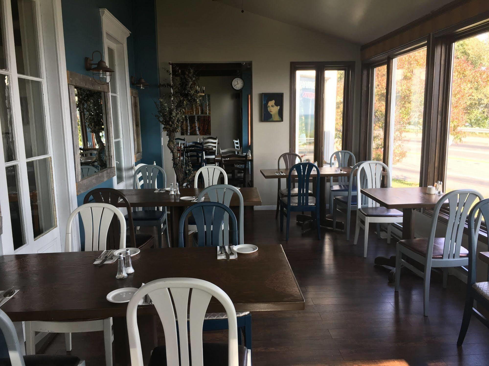 Auberge La Marmite Ла Мале Екстериор снимка